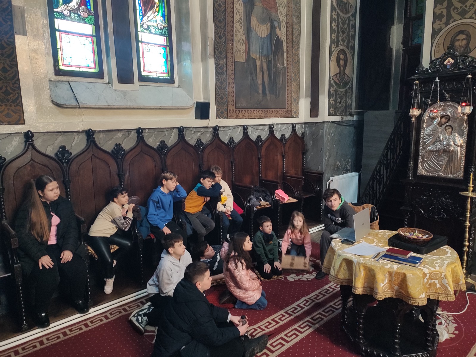 „Împreună spre Înviere” – program educativ-catehetic organizat de Centrul educațional al Protopopiatului Dorohoi în Postul Mare 2026