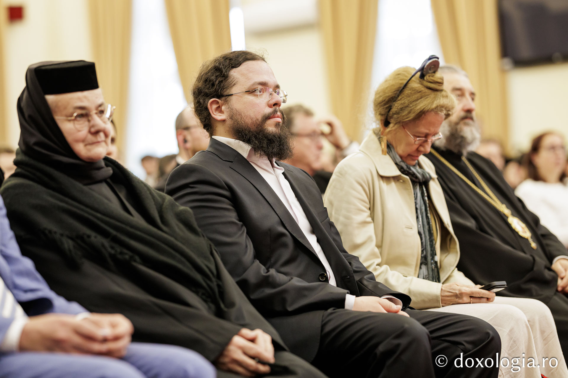 Deschiderea Simpozionului Internațional „Dumitru Stăniloae” la Iași: reflecții dedicate Maicii Domnului și familiei creștine / Foto: Oana Nechifor