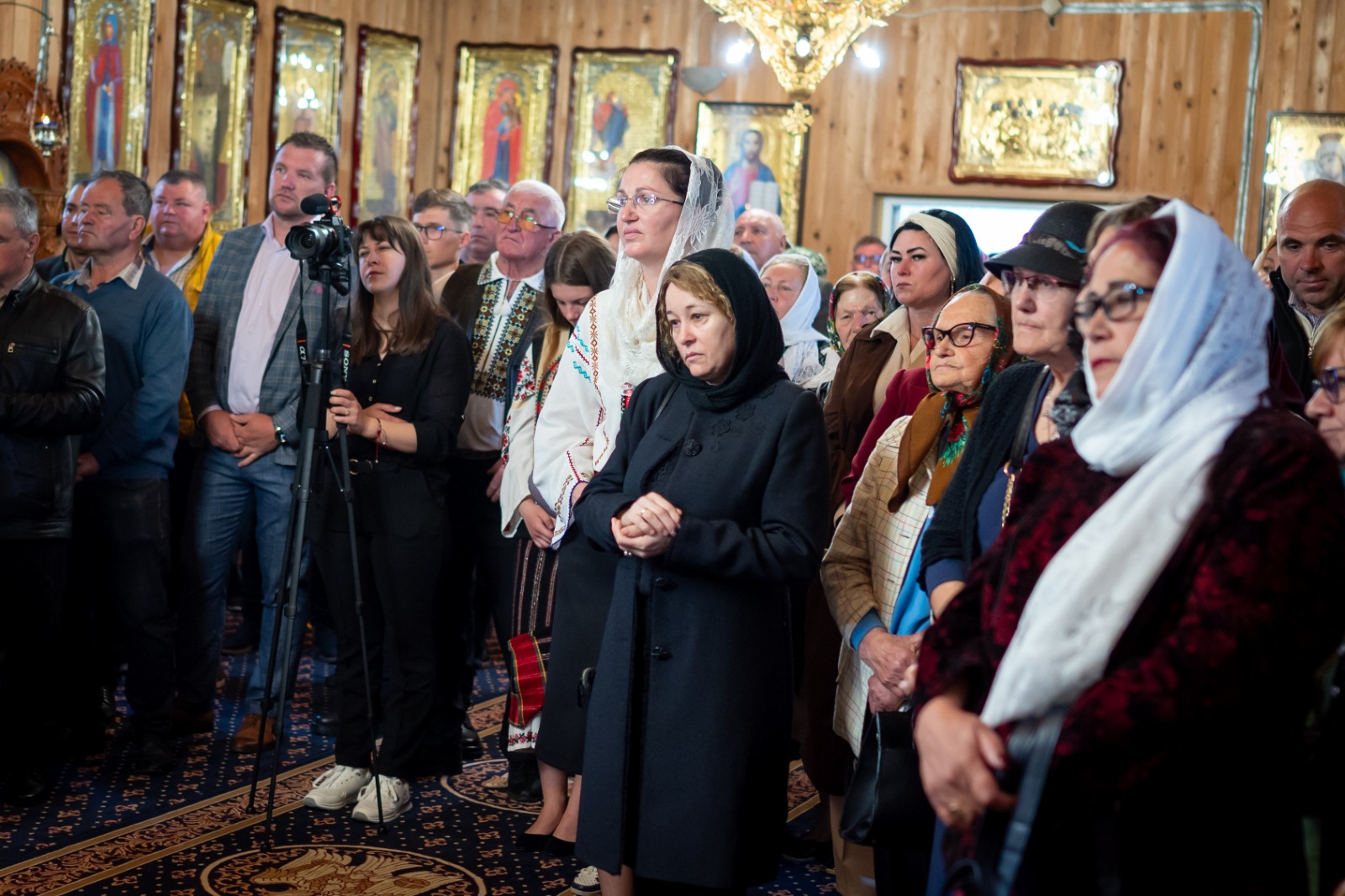 Slujbă arhierească la hramul Parohiei Fetești – Protopopiatul Hârlău