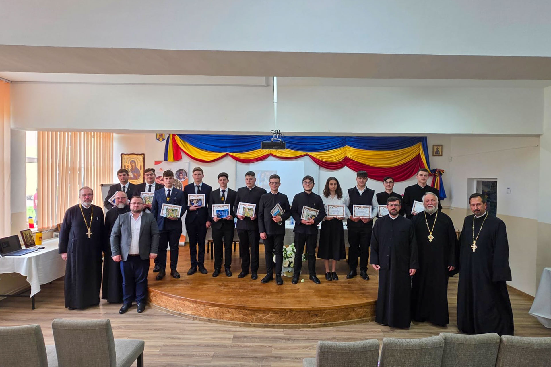 „Făclii Ortodoxe în Petrodava” – prilej de dialog și cercetare pentru seminariștii de la Mănăstirea Neamț