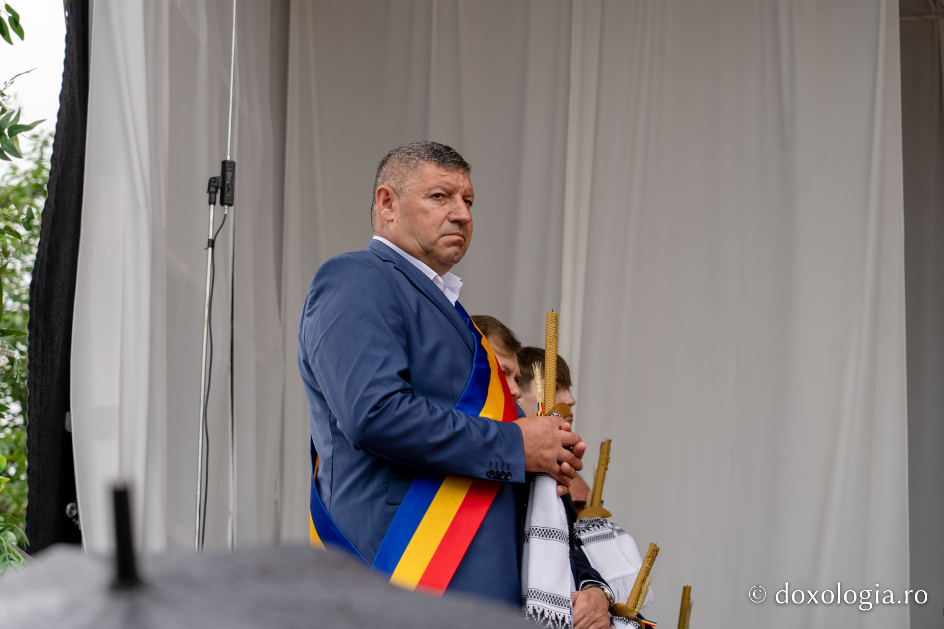 IPS Teofan, la Chiperești: „Omul sfânt îl pune întotdeauna pe Dumnezeu primul”