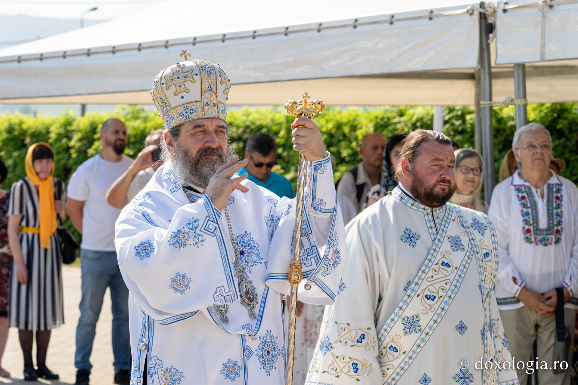 Sfinții Petru și Pavel, cinstiți de ieșeni la Mănăstirea Cetățuia: „Cu această conștiință au trăit, că sunt ai Domnului”