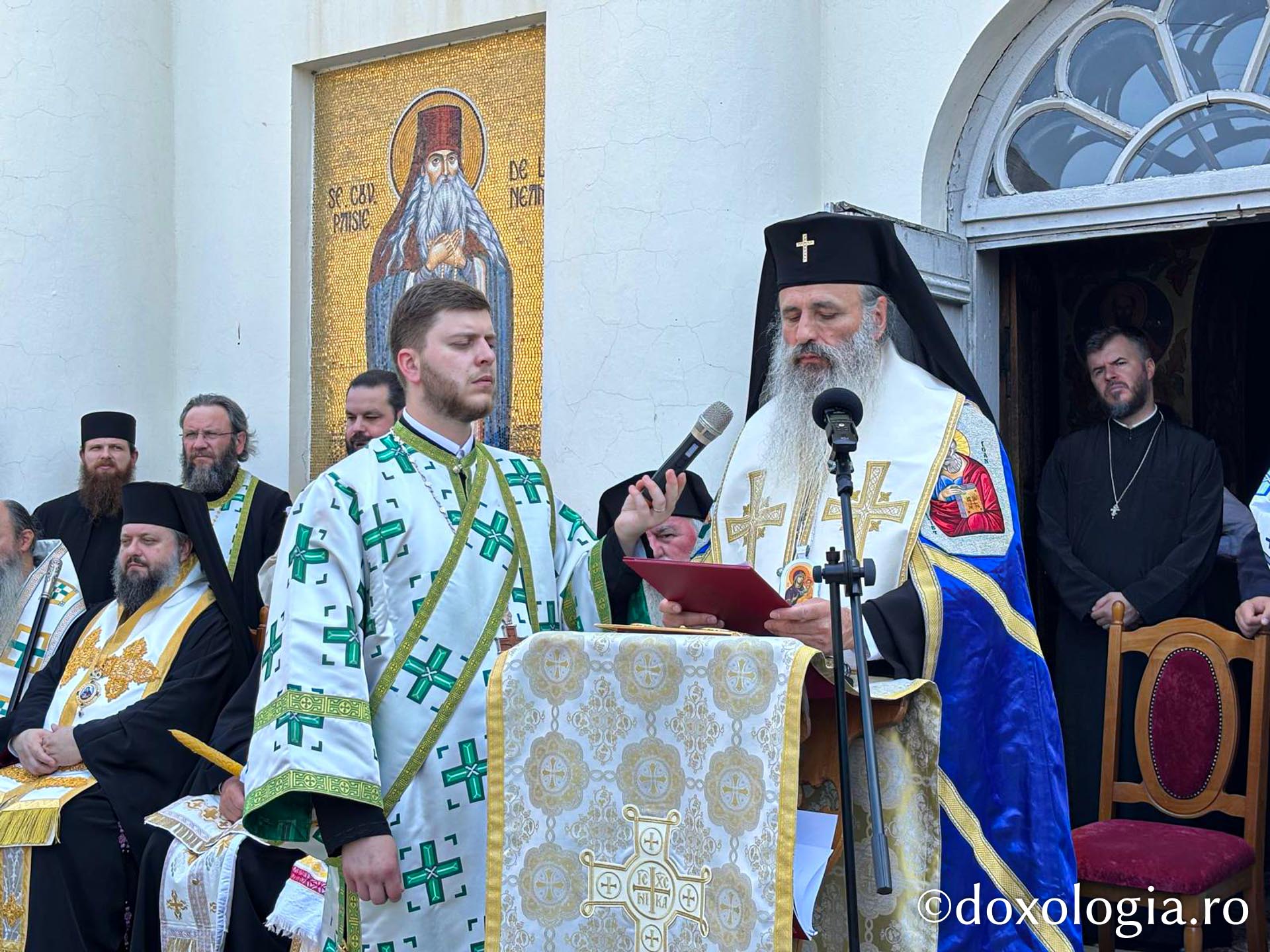 Cuvântul IPS Teofan, la slujba de înmormântare a PS Emilian Crișanul