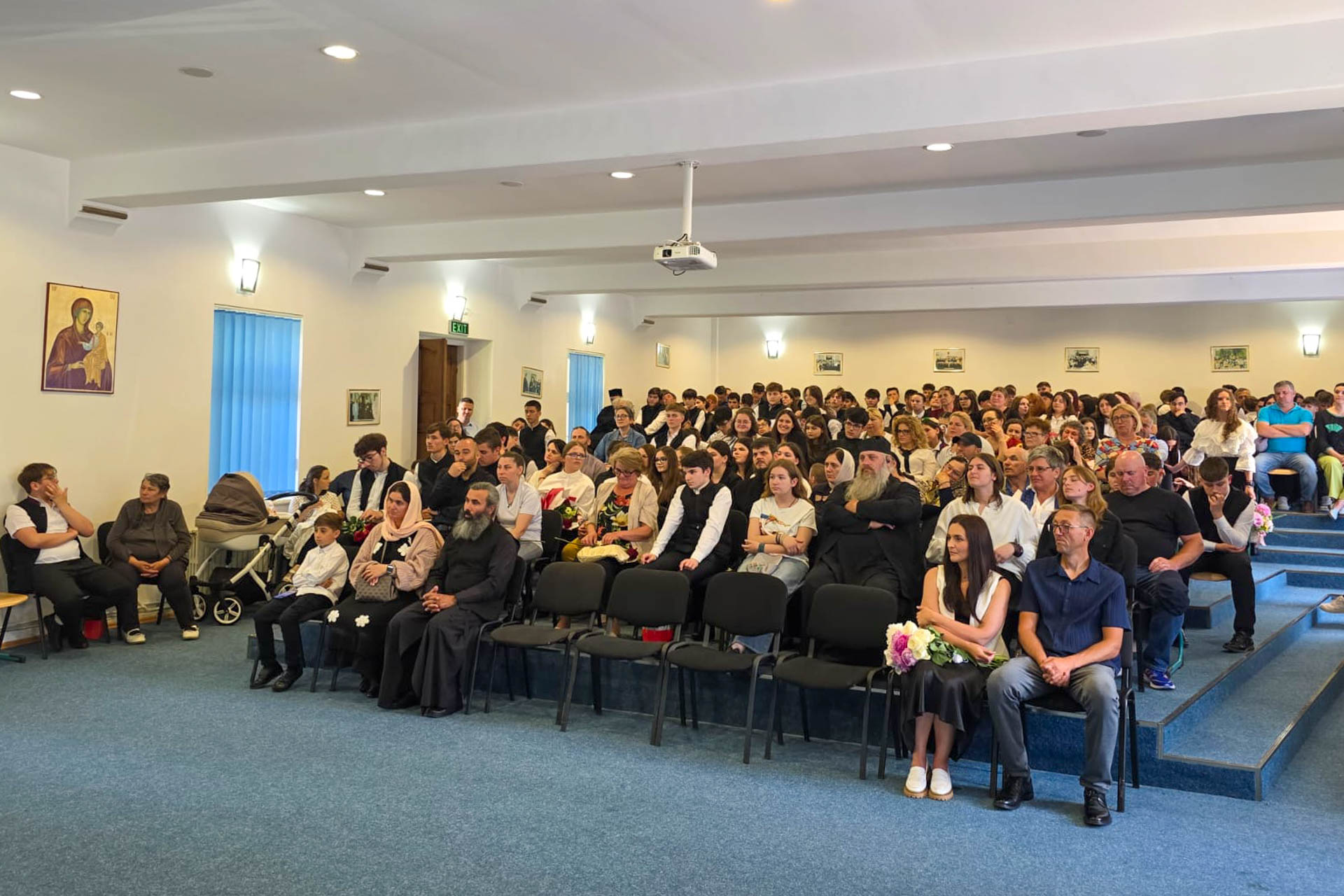 Festivitatea de premiere de la Seminarul Teologic „Veniamin Costachi” – sărbătoarea roadelor unui an de muncă și dăruire