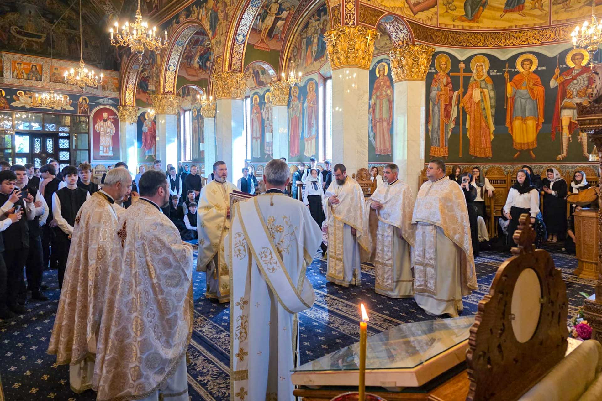Festivitatea de premiere de la Seminarul Teologic „Veniamin Costachi” – sărbătoarea roadelor unui an de muncă și dăruire