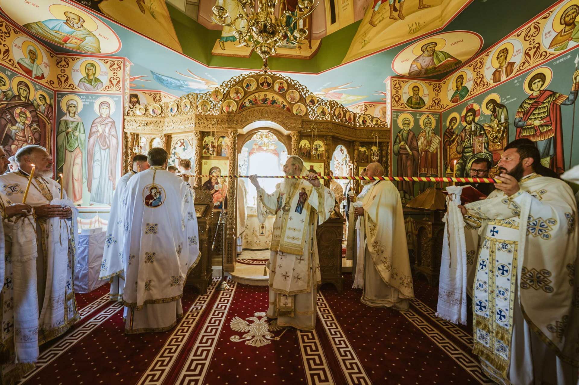 Parohia „Buna Vestire” din Popești, Farcașa, are un nou paraclis închinat Sfântului Ierarh Nectarie și Sfântului Efrem cel Nou