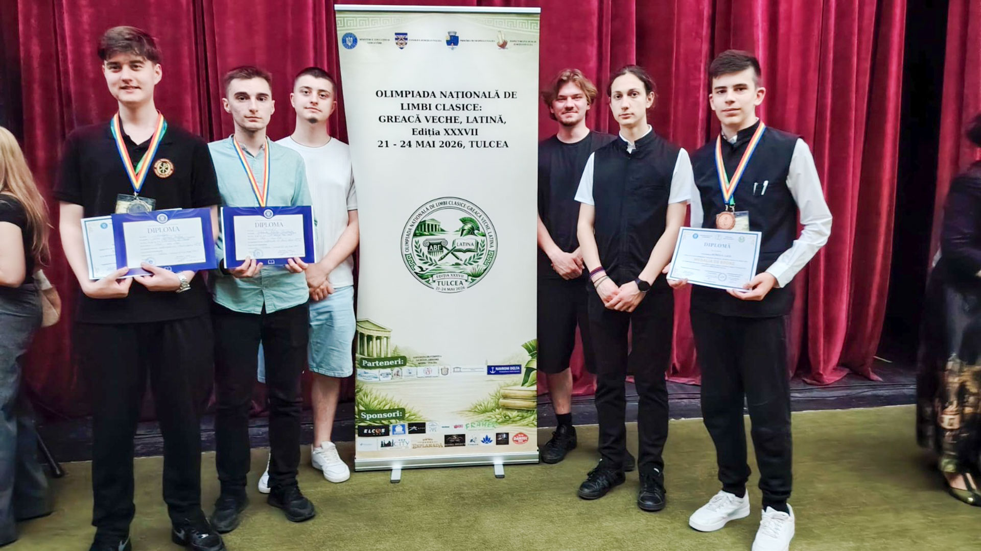 Performanță de excepție pentru învățământul teologic ieșean la olimpiadele naționale