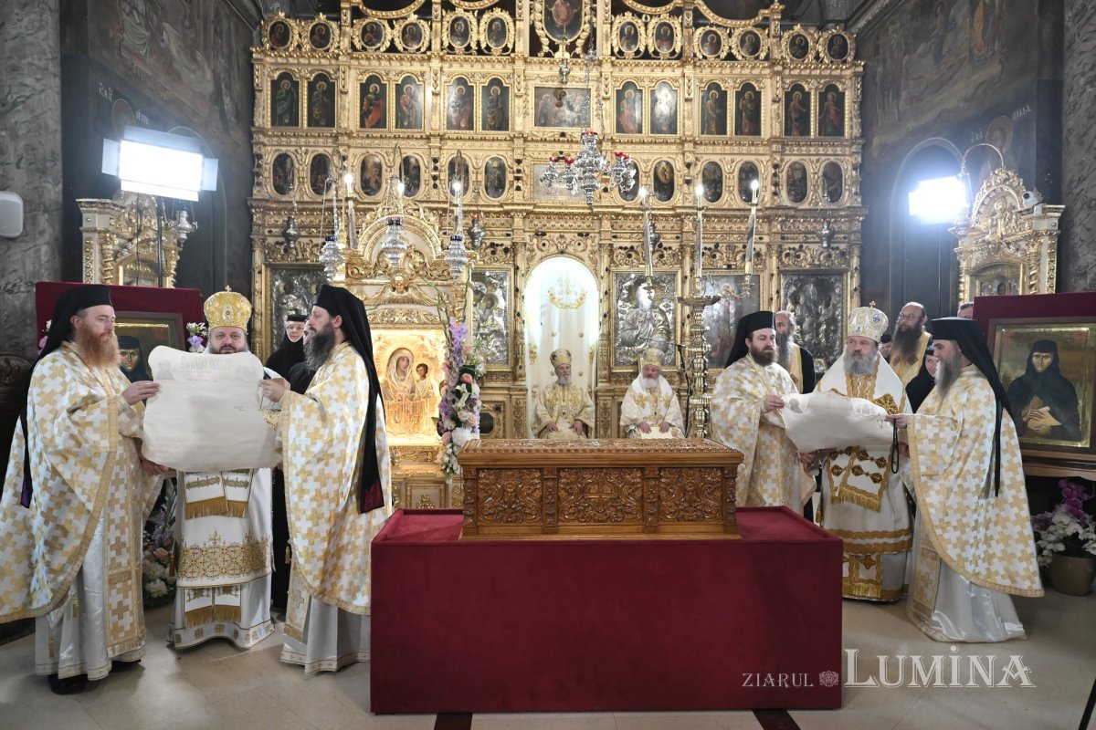 Proclamarea locală a canonizării Sfintelor Cuvioase Elisabeta și Filofteia la Mănăstirea Pasărea