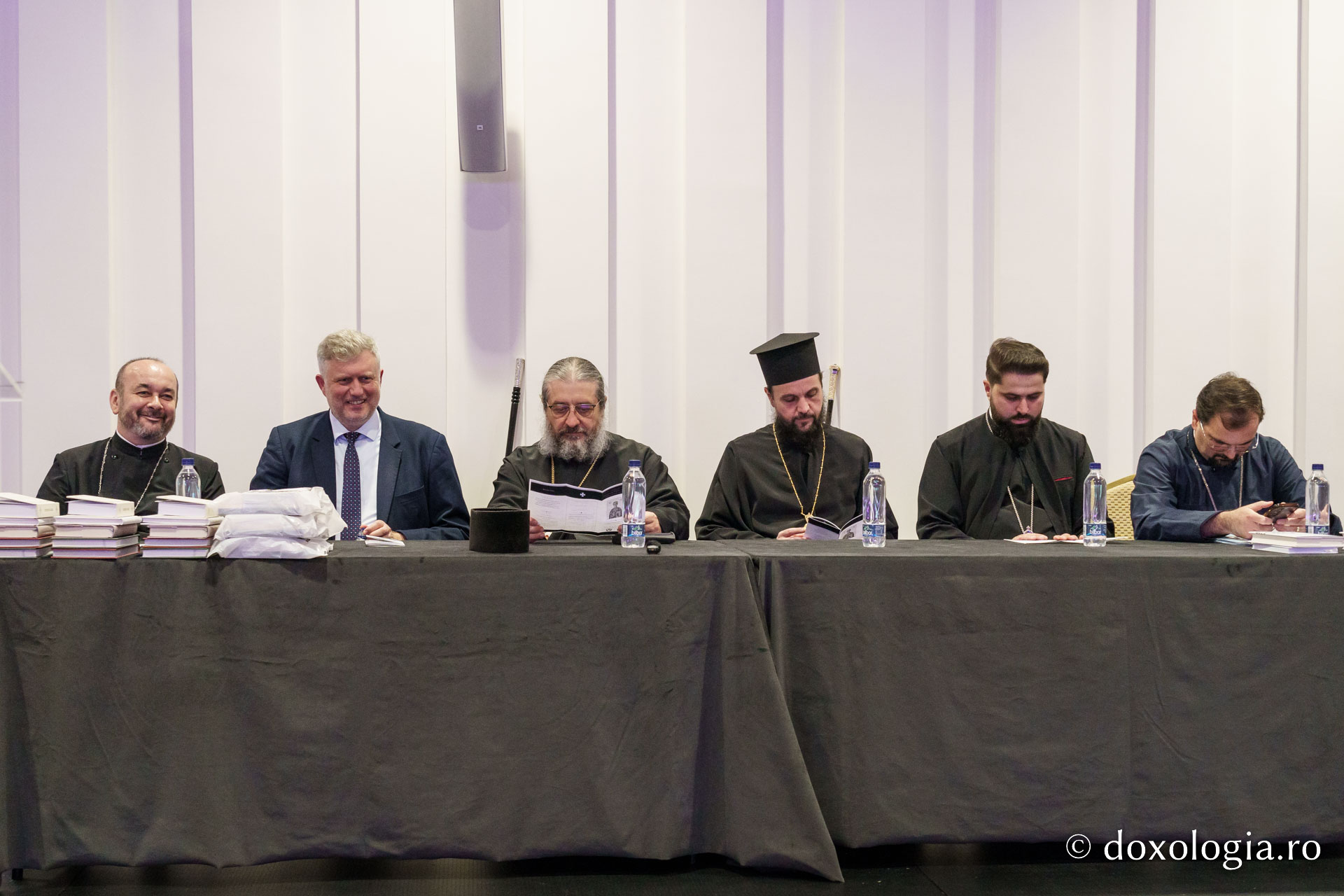 PS Nichifor Botoșăneanul, către absolvenții Facultății de Teologie din Iași: „Jurământul depus astăzi este un chip al rugăciunii, un gând de mulțumire”