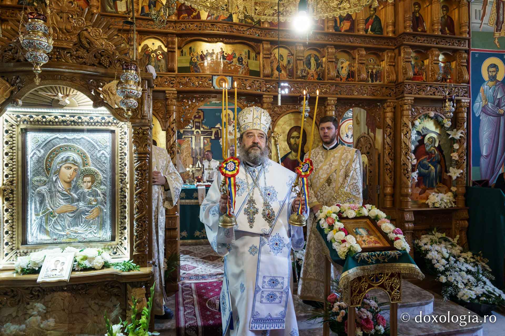 Starețul Mănăstirii Bisericani, protos. Serafim Mihali, a fost înmormântat