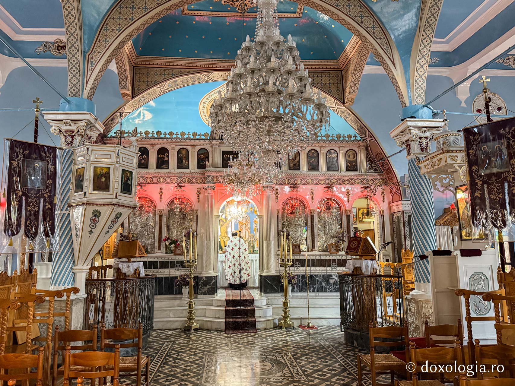 Popas duhovnicesc la biserica „Sfântul Mare Mucenic Gheorghe” din Chios