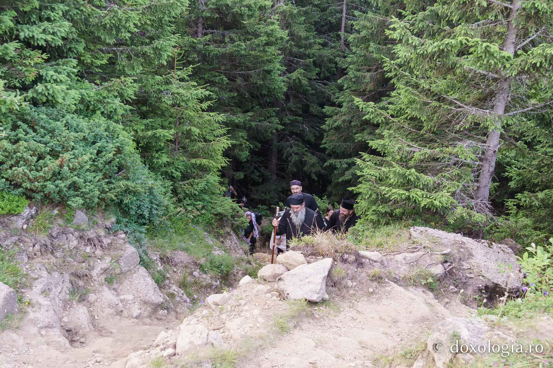 Mănăstirea Ceahlău și-a sărbătorit hramul în prezența a numeroși pelerini