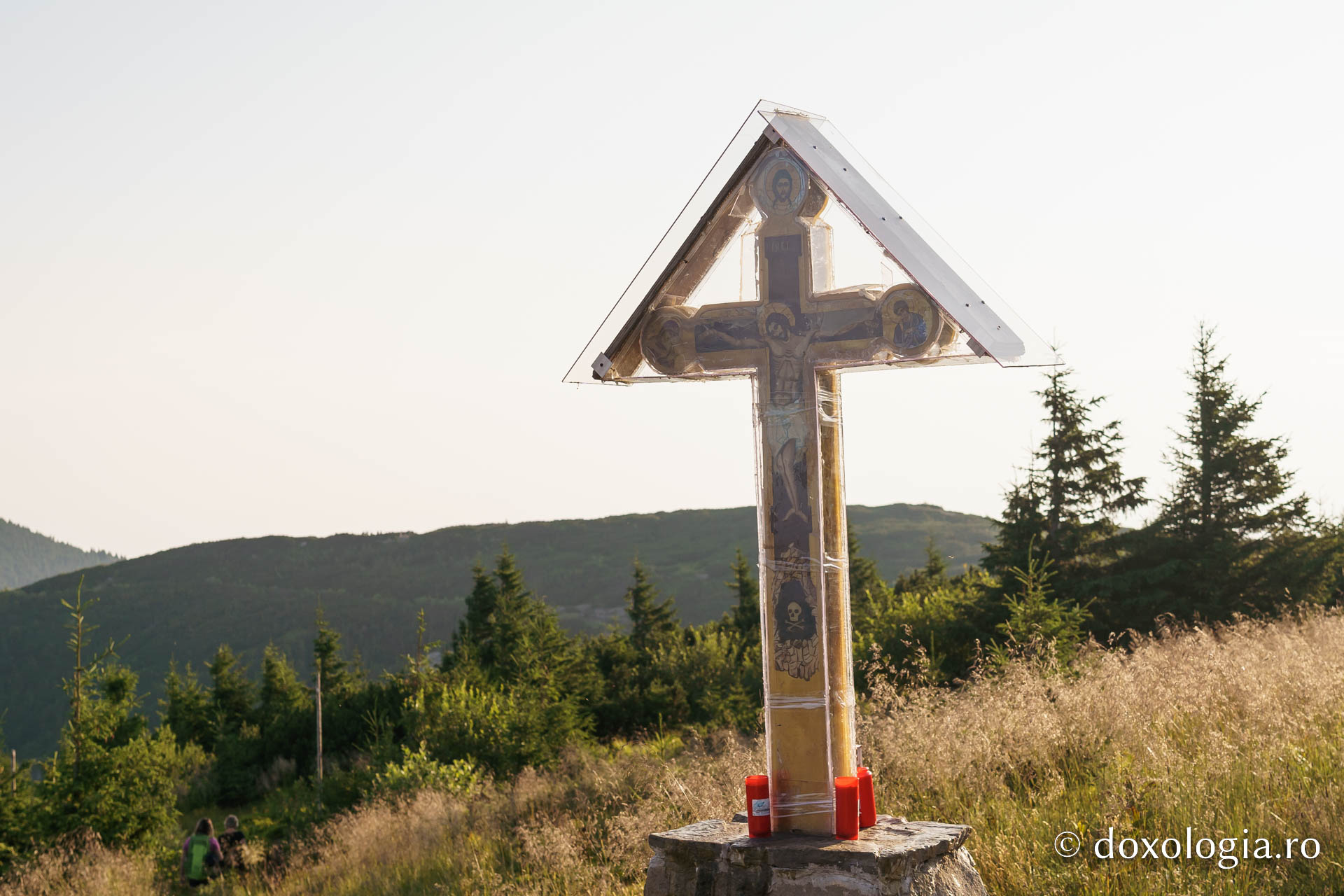 Mănăstirea Ceahlău și-a sărbătorit hramul în prezența a numeroși pelerini