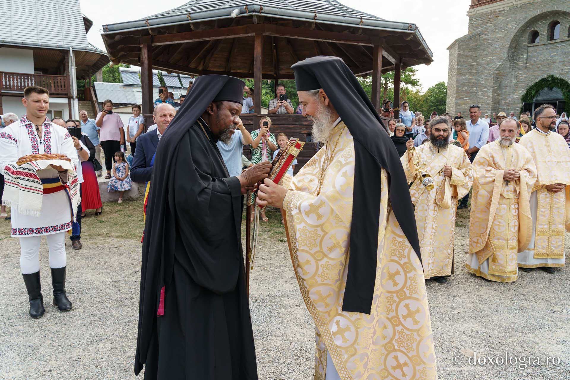 Un mitropolit din Africa, la hramul Mănăstirii Sângeap-Basaraba: „Ce ne învață sărbătoarea de astăzi?”