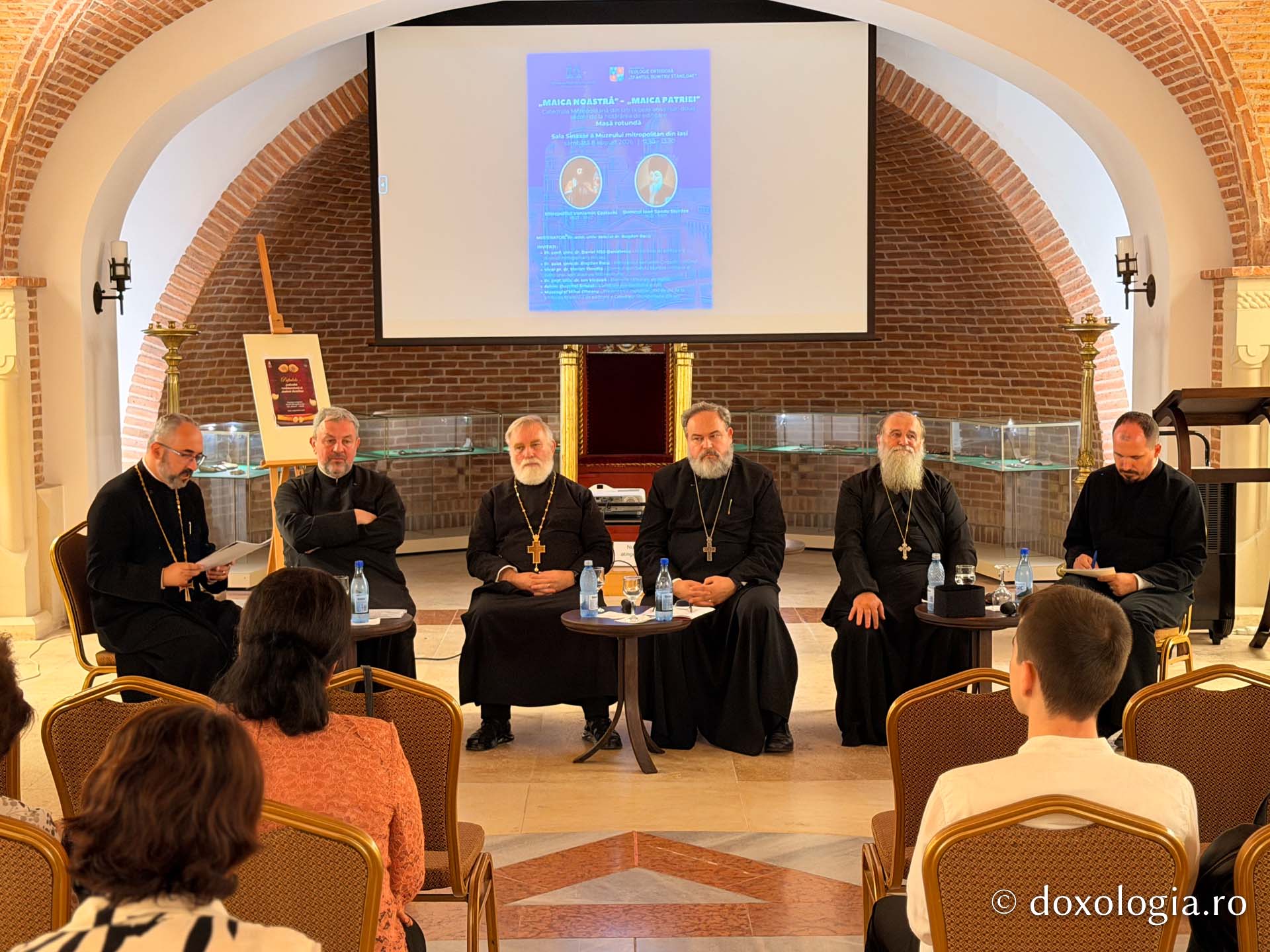 Arhiepiscopia Iașilor și Facultatea de Teologie „Sfântul Dumitru Stăniloae” au marcat 200 de ani de la hotărârea ridicării Catedralei Mitropolitane