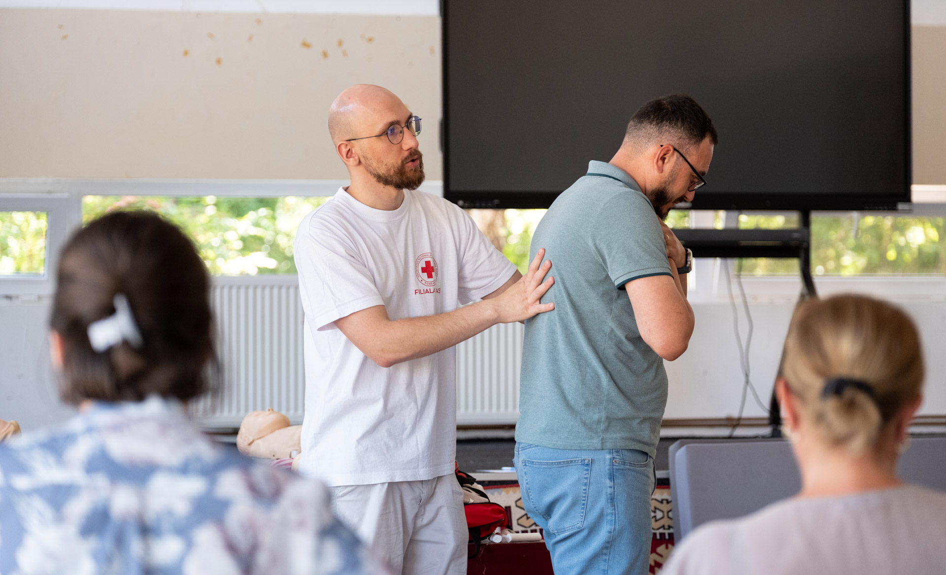 Comunitatea din Dobrovăț se pregătește să salveze vieți. Campania pentru achiziționarea primului defibrilator din comună continuă