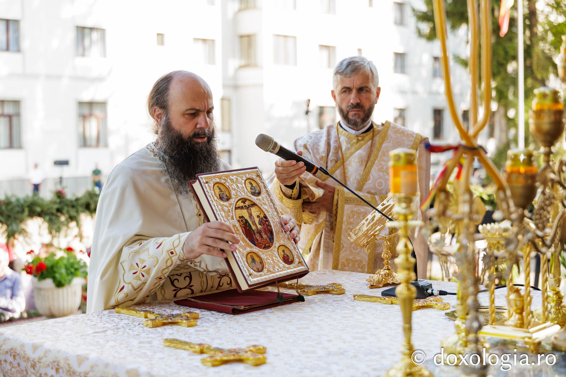 Seminarul Teologic „Veniamin Costachi” și-a sărbătorit ocrotitorul, pe Sfântul Ioan Iacob Hozevitul