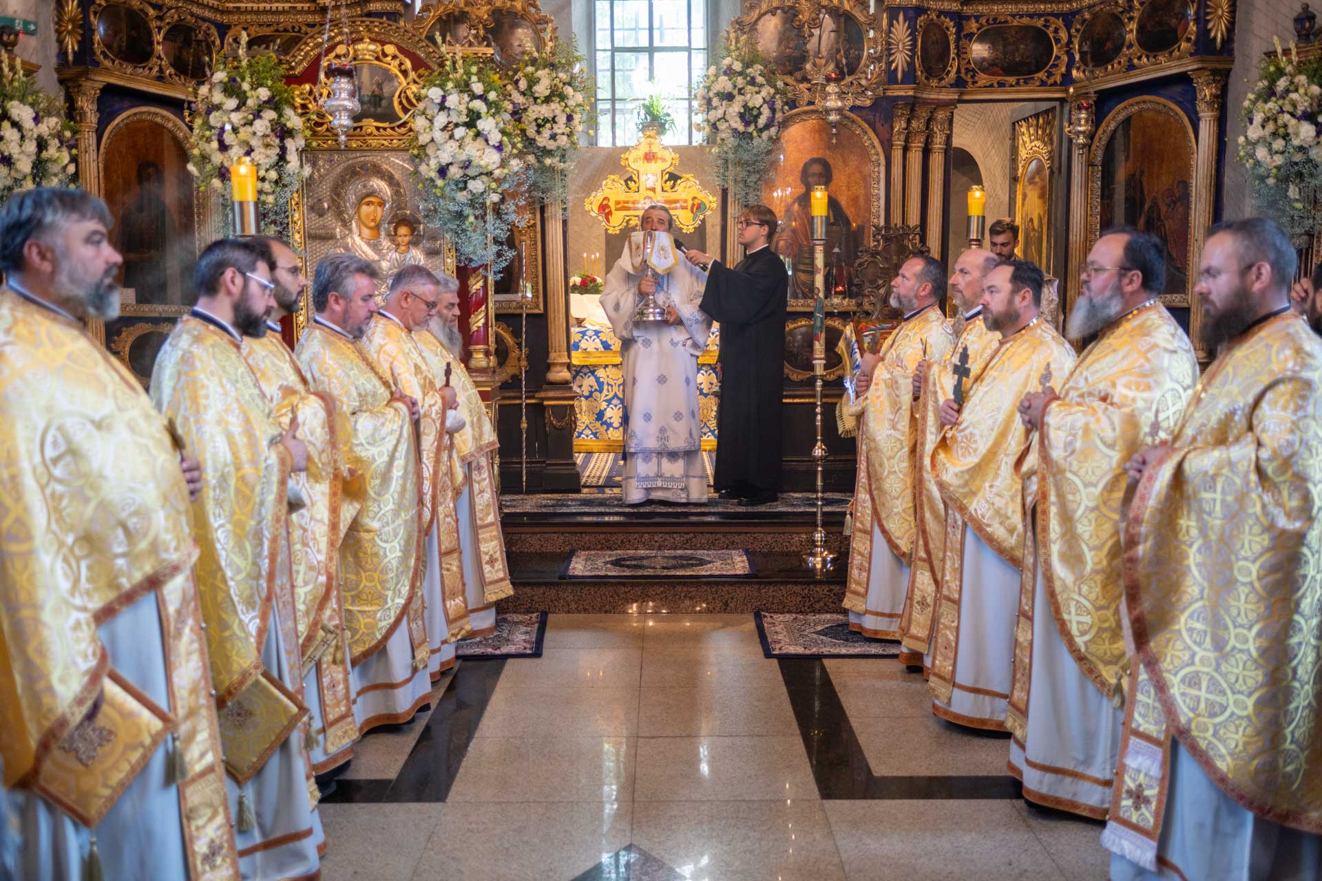 Preasfințitul Părinte Nichifor Botoșăneanul a slujit la Biserica Vovidenia și a prezidat Conferința preoțească a Protopopiatului Botoșani