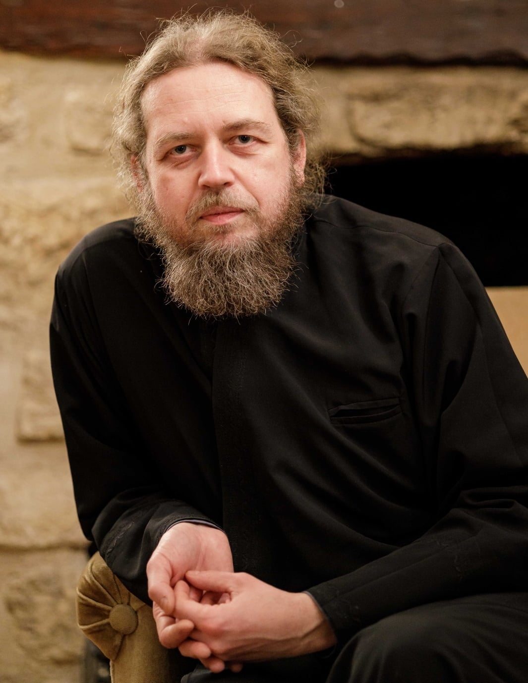 Părintele Răzvan Ionescu