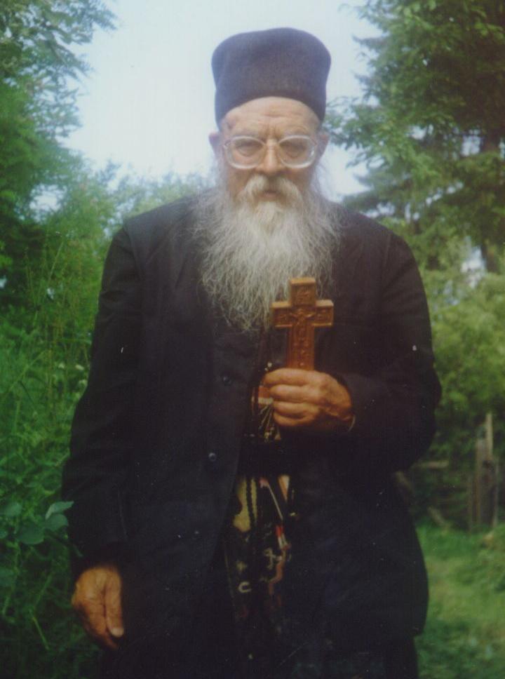 Ieroschimonahul Onufrie Frunză