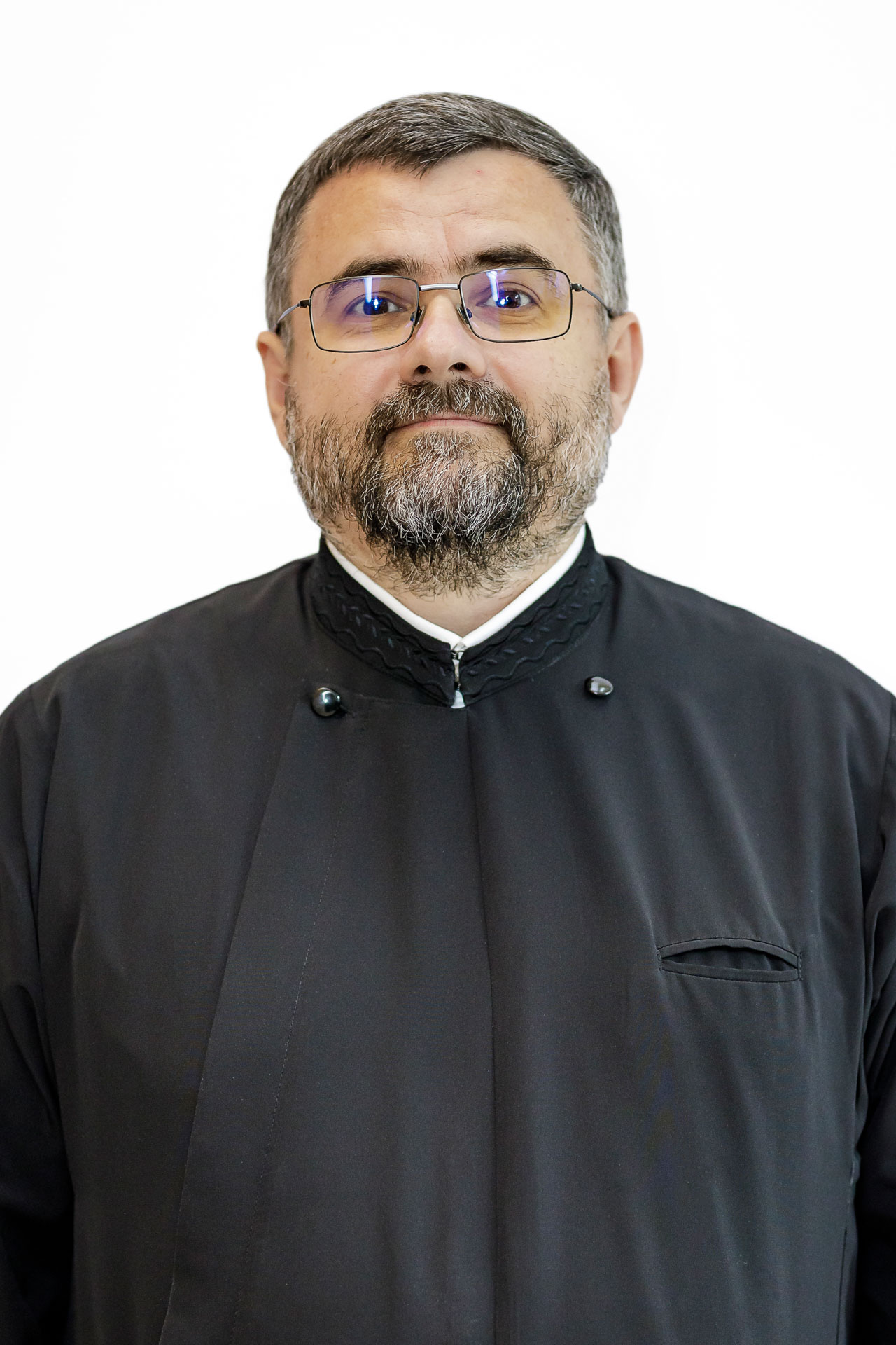 Pr. Lect. Dr. Cristian Barnea