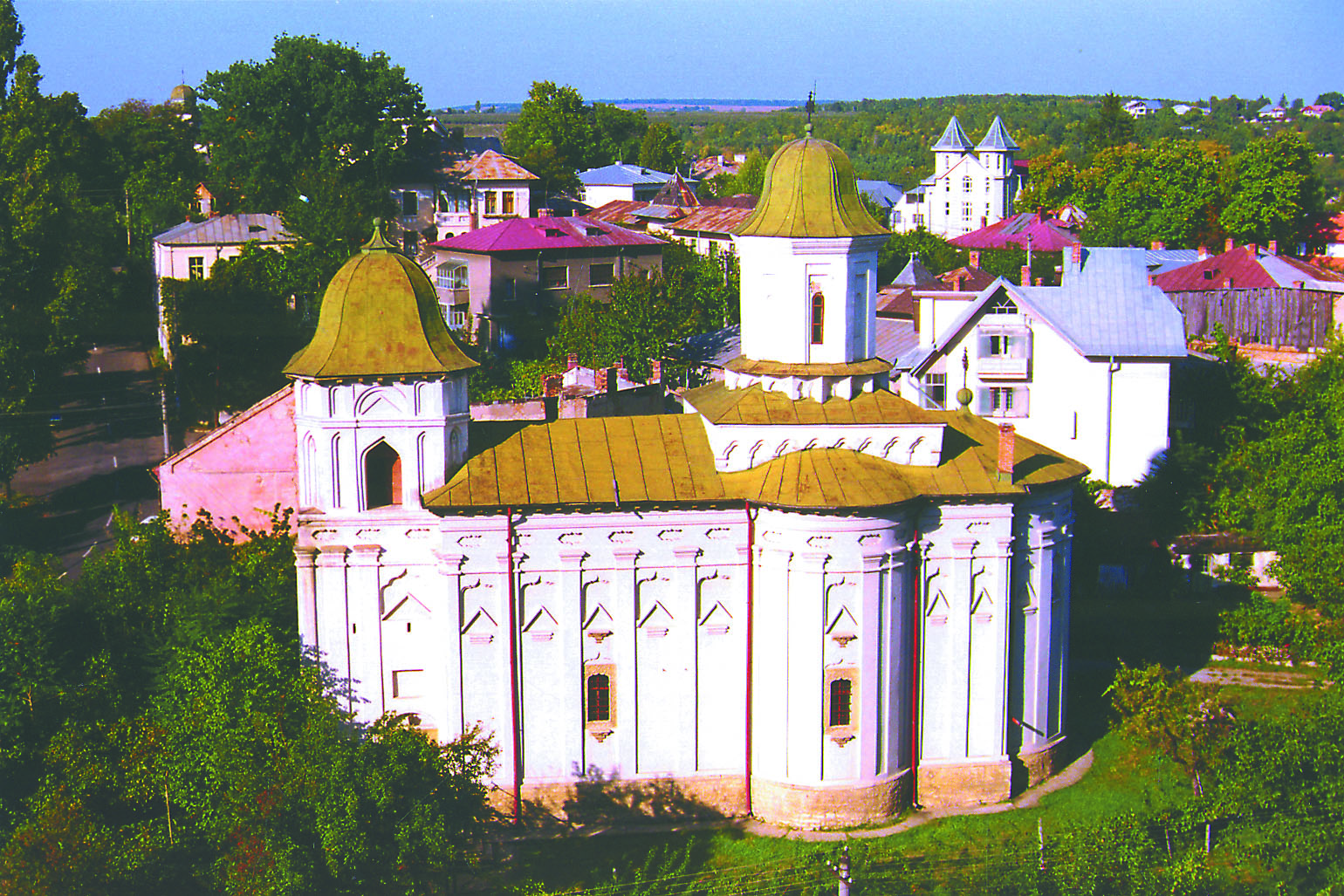 Biserica „Sfinții Teodori”