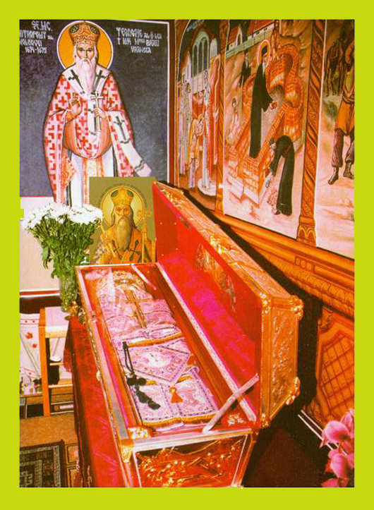 Racla cu moaștele Sfântului Mitropolit Teodosie al II-lea de la Brazi