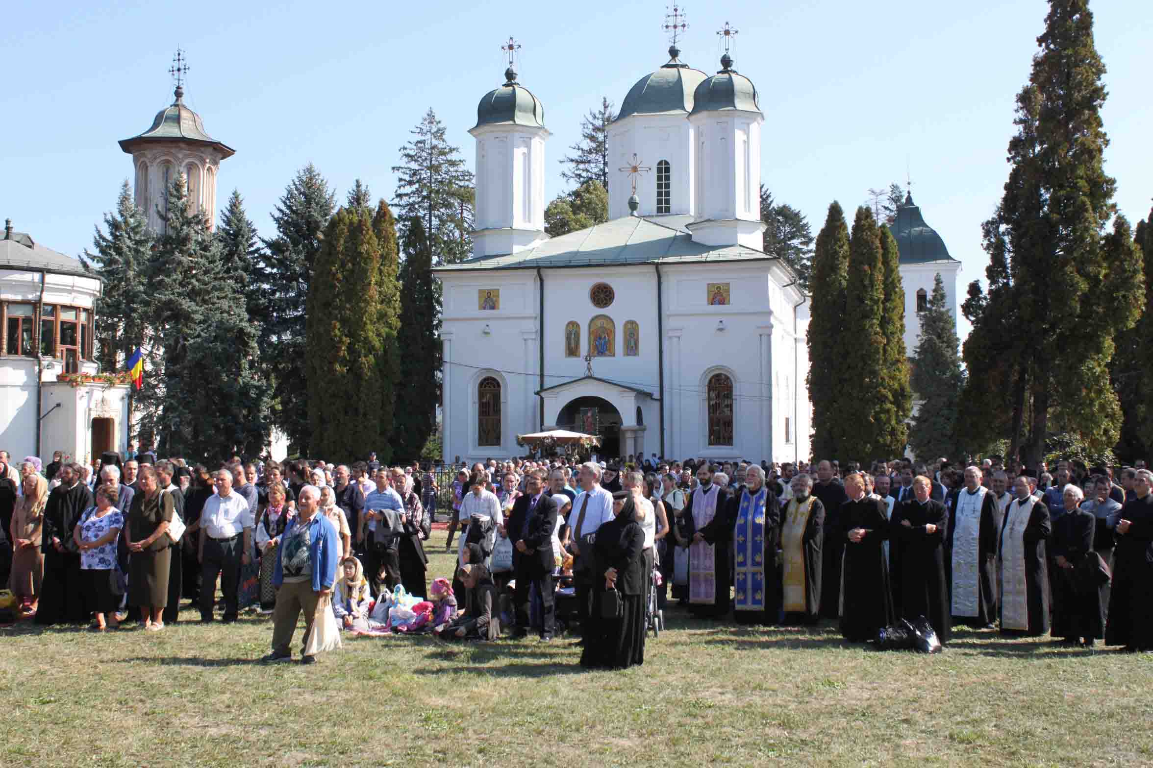 Sărbătoarea Sfântului Ierarh Martir Antim Ivireanul, ocrotitorul spiritual al Râmnicului