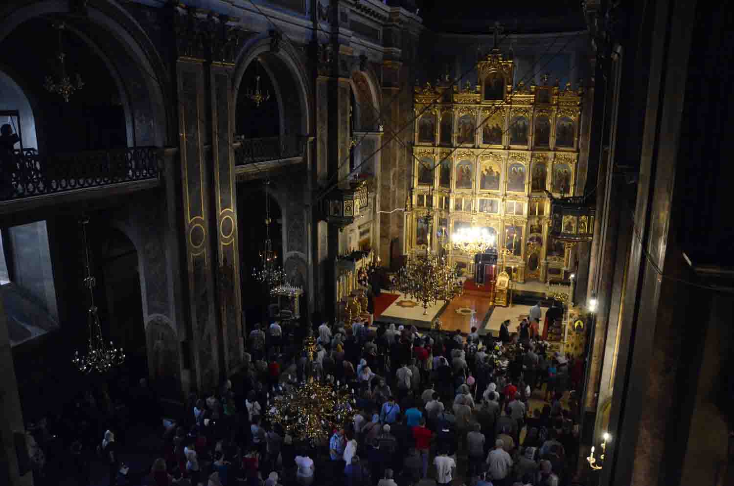 Denia celor 12 Evanghelii la Catedrala mitropolitană din Iaşi