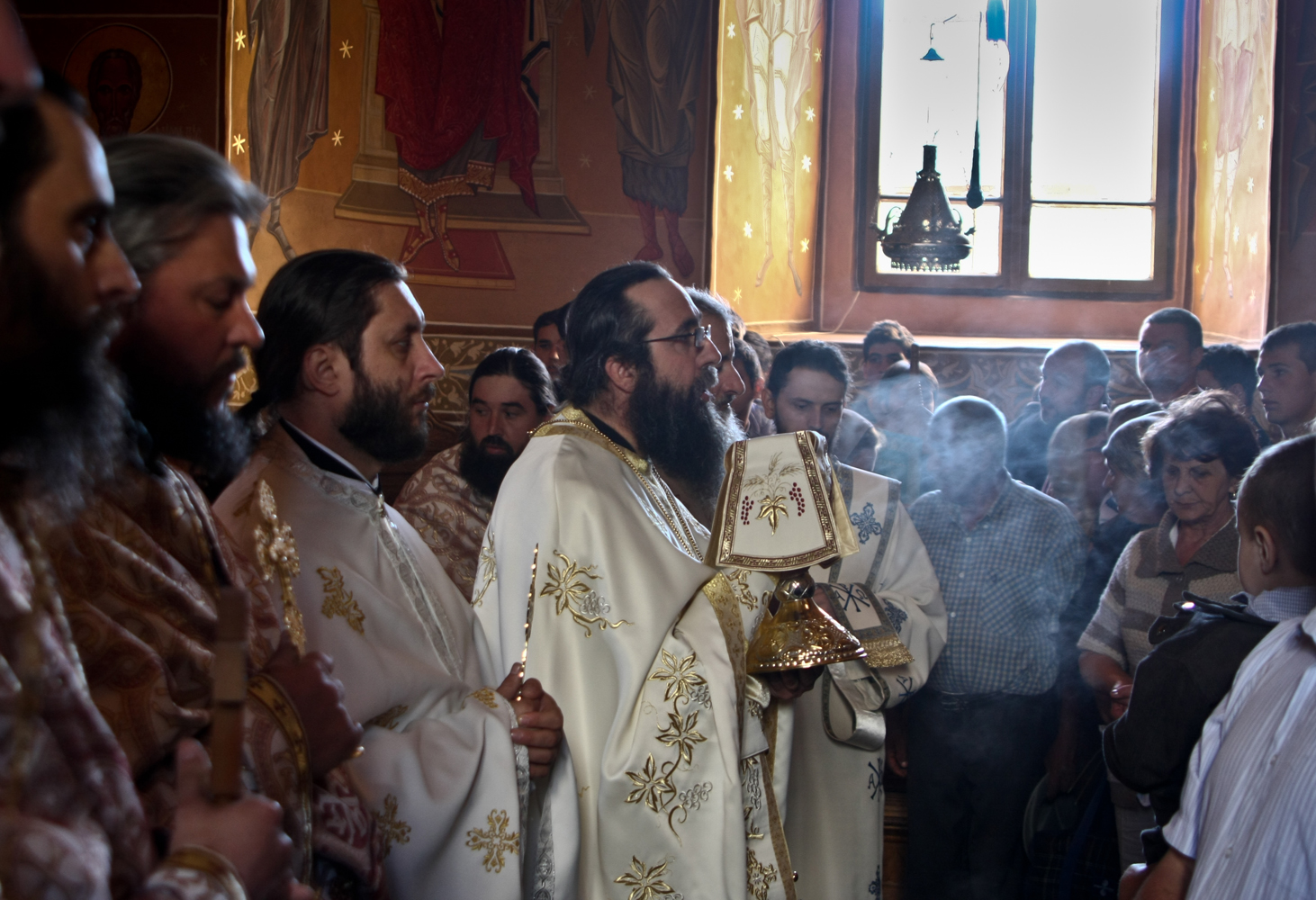 Izvorul Tămăduirii la Mănăstirea Horația - 11 mai 2013