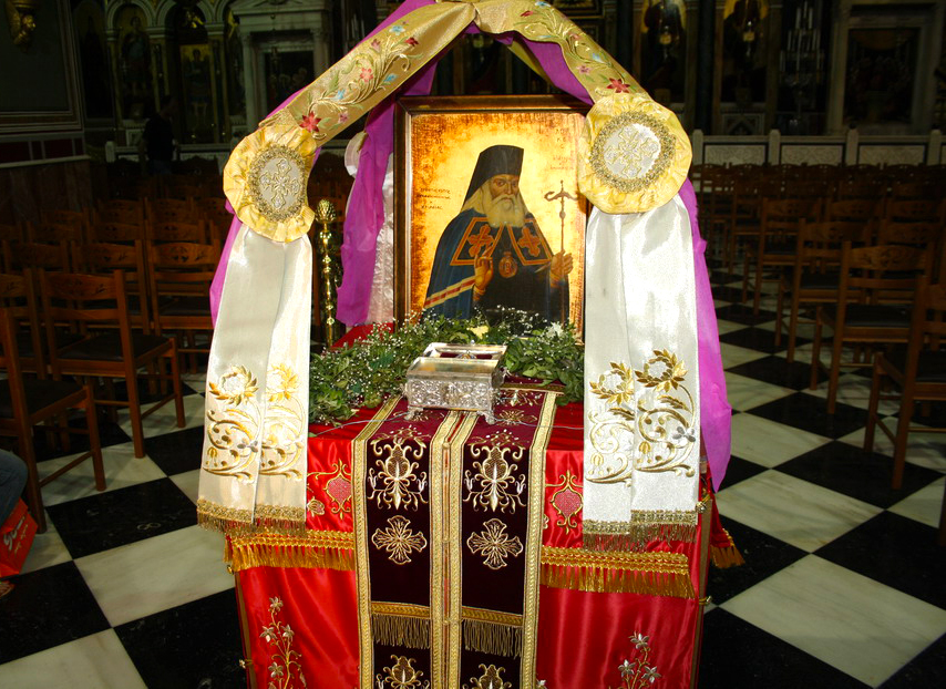 Sfântul Ierarh Luca, Arhiepiscopul Crimeei Sfântul Ierarh Luca, Arhiepiscopul Crimeei