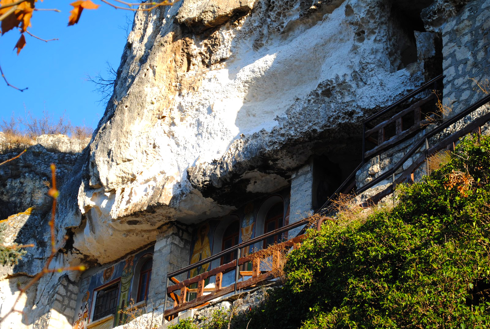 Mănăstirea Basarabov - Bulgaria