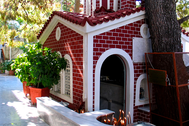 Mormântul Sfântului Ierarh Nectarie de la Eghina