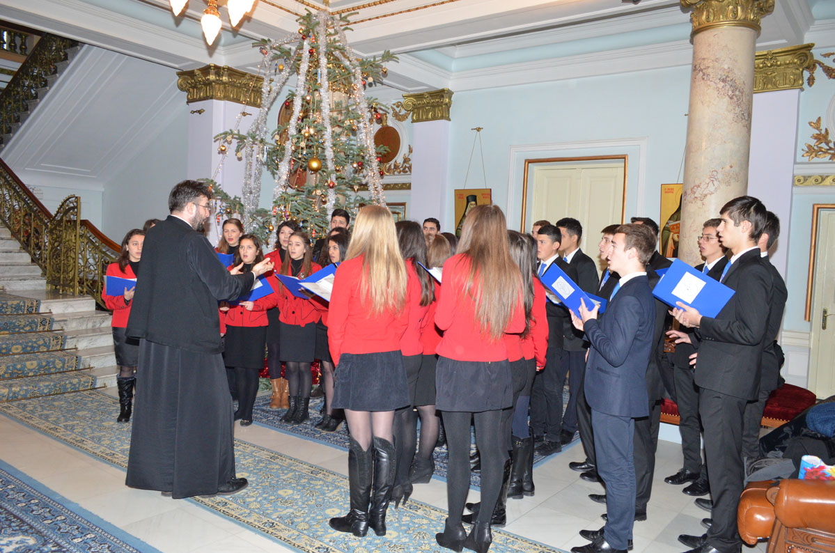 Colindători la Reşedinţa Mitropolitană - Seminarul Sf. Vasile cel Mare din Iasi