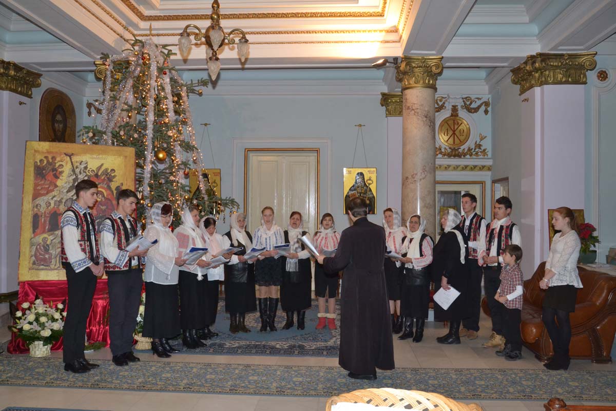 Colindători la Reşedinţa Mitropolitană - Parohia Movileni, Protopopiatul Iaşi I