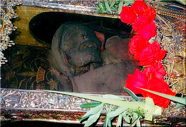 Moaştele Sfântului Ierarh Spiridon