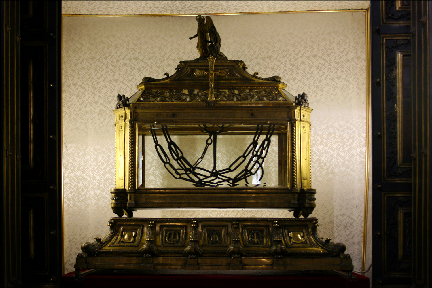 Cinstitul lanț al Sfântului Apostol Petru, Basilica San Pietro in Vincoli, Roma