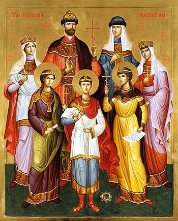 Sfinții Țari Mucenici Romanov: Nicolae și Alexandra și fiii lor Olga, Tatiana, Maria, Anastasia și Alexei Sfinții Țari Mucenici Romanov: Nicolae și Alexandra și fiii lor Olga, Tatiana, Maria, Anastasia și Alexei