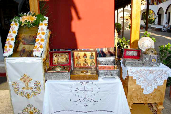 Sfinte moaşte la Mănăstirea Makrimallis - Grecia