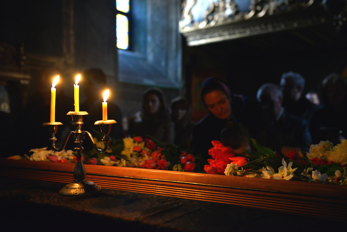 Galerie foto: Prohodul Domnului - Biserica Talpalari, Iași, 2014