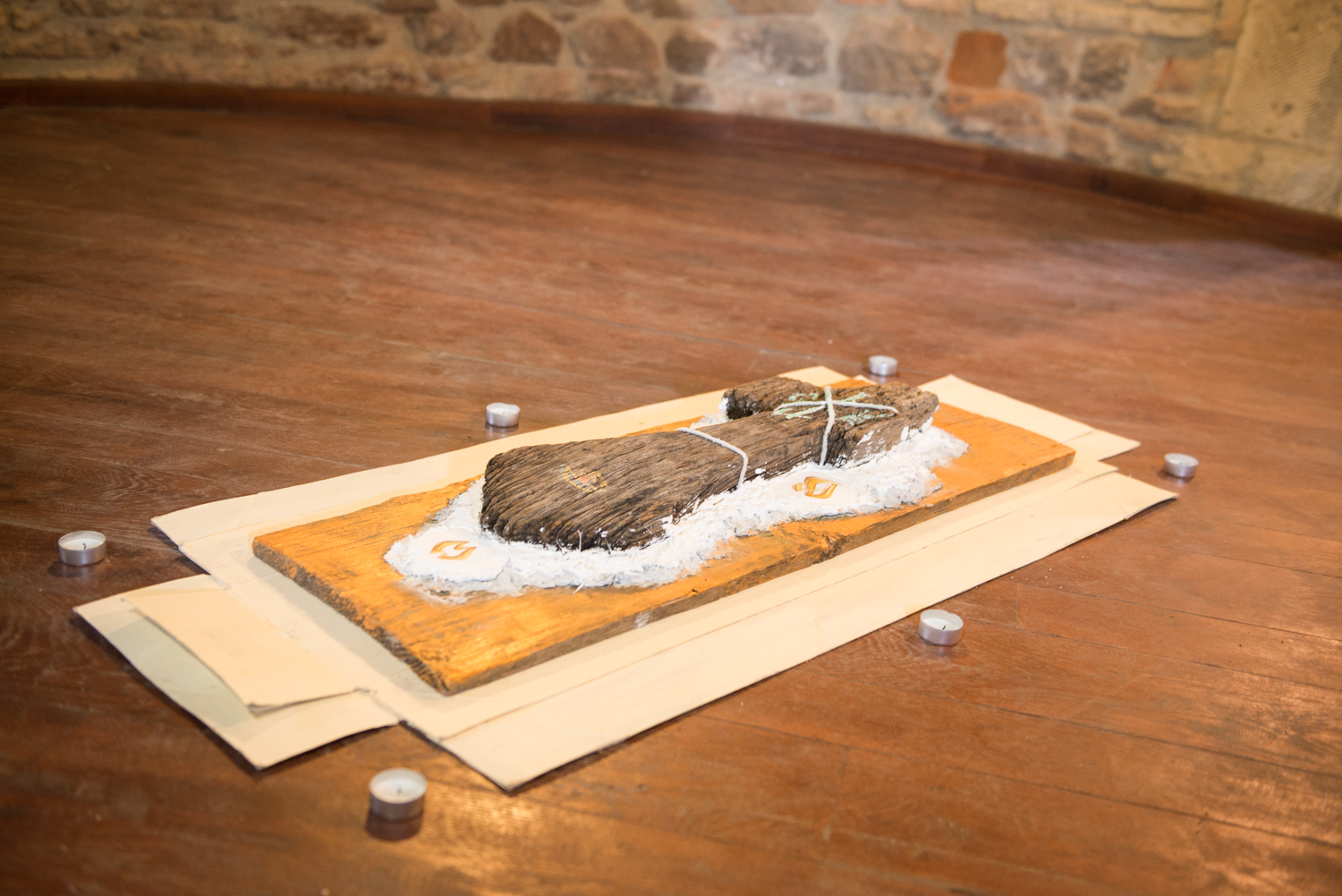 Crucea - în viziunea artiștilor