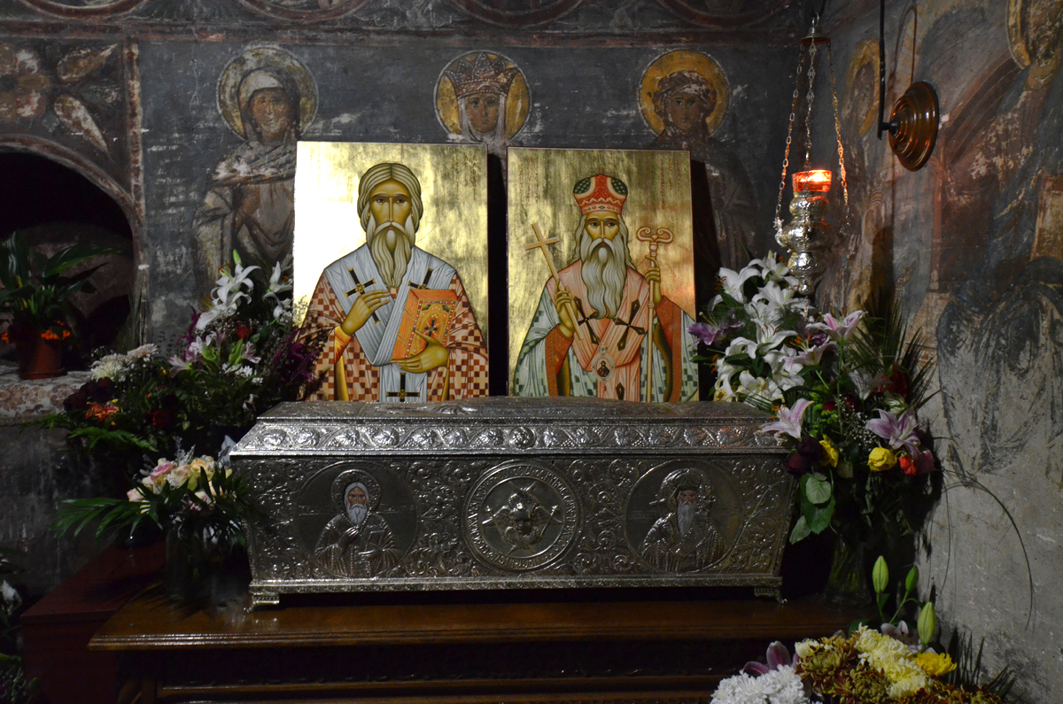Sfântul Leontie de la Rădăuți și Sfântul Teodosie de la Brazi, Mănăstirea Bogdana Sfântul Leontie de la Rădăuți și Sfântul Teodosie de la Brazi, Mănăstirea Bogdana