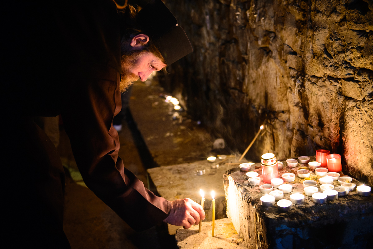 Zidul de lumină al pelerinilor - galerie FOTO