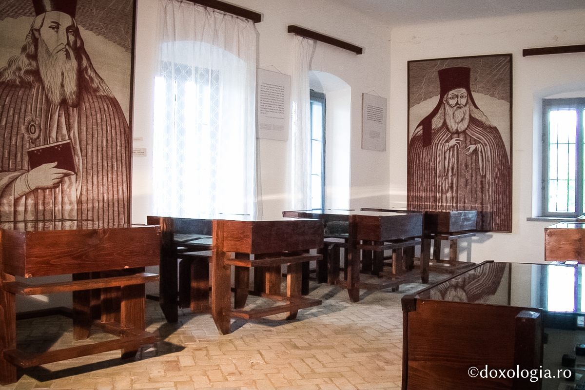 (Foto) Crâmpeie din viața culturală a Mănăstirii Neamț