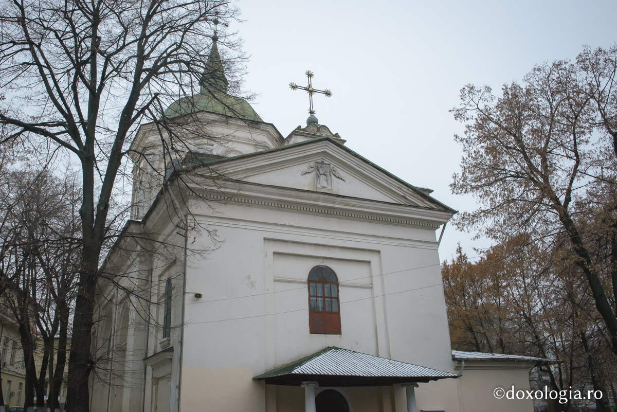 (Foto) Biserica „Sfântul Spiridon” din Iași
