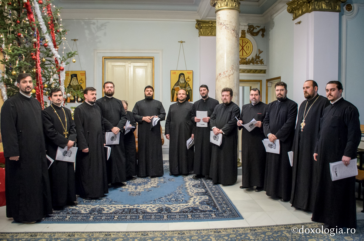 Colindători la Reședința Mitropolitană - Corul protopopiatului Iași 3