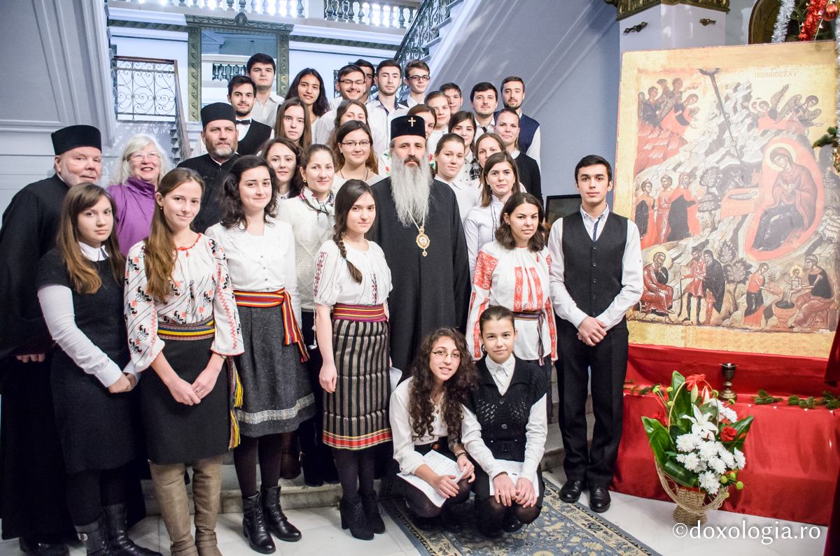Colindători la Reședința Mitropolitană - ProVita Iași