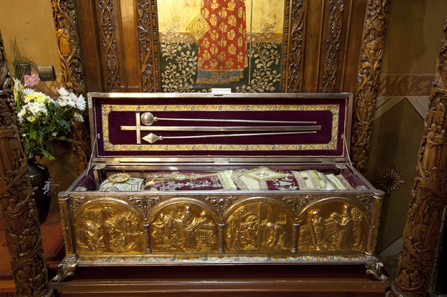 Moaştele Sfântului Ierarh Calinic de la Cernica, Episcopul Râmnicului