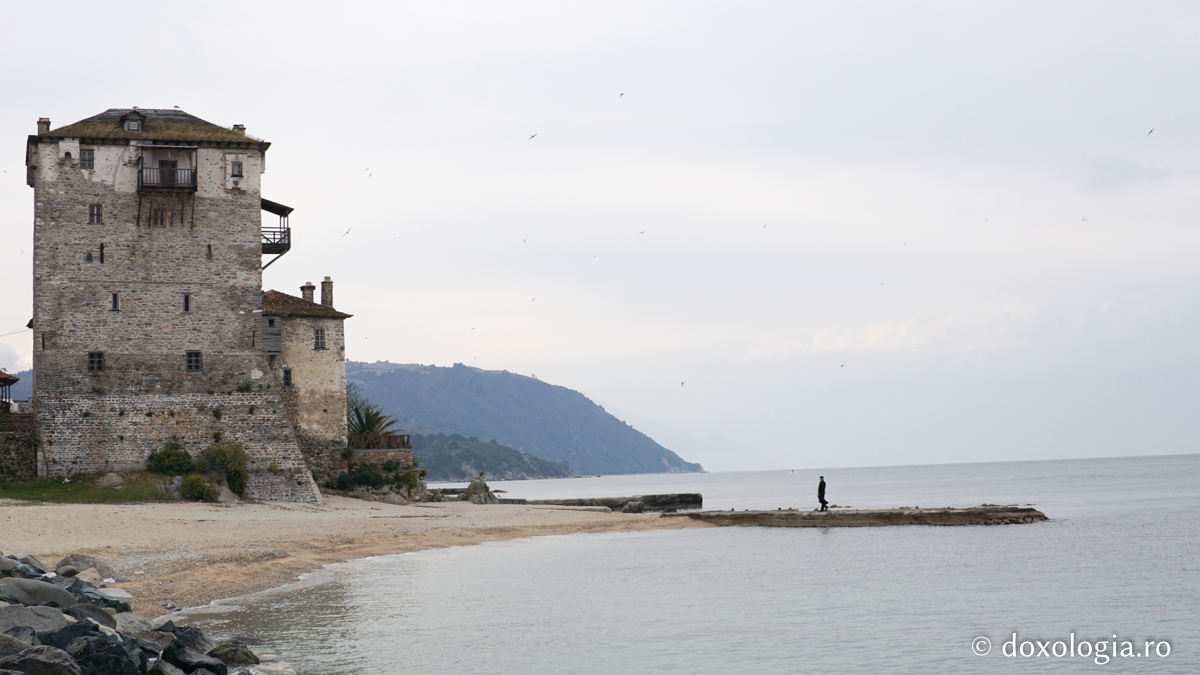 (Foto) Clipe de rugăciune în Muntele Athos