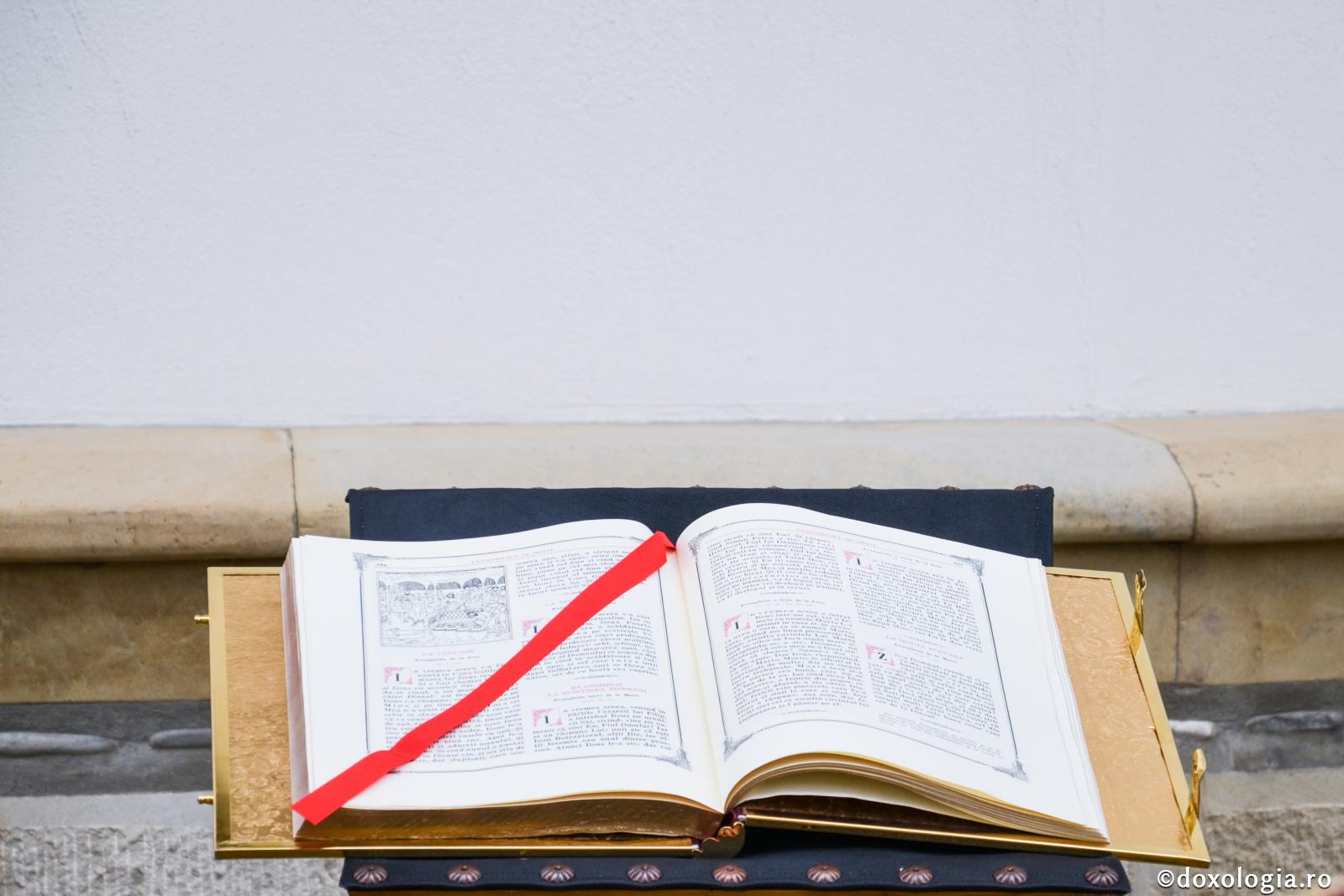 Este păcat să mergi la preoți care „deschid cartea”? | Doxologia